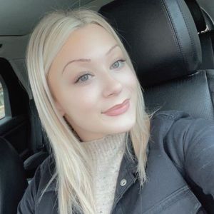 Meet your Posher, Deanna